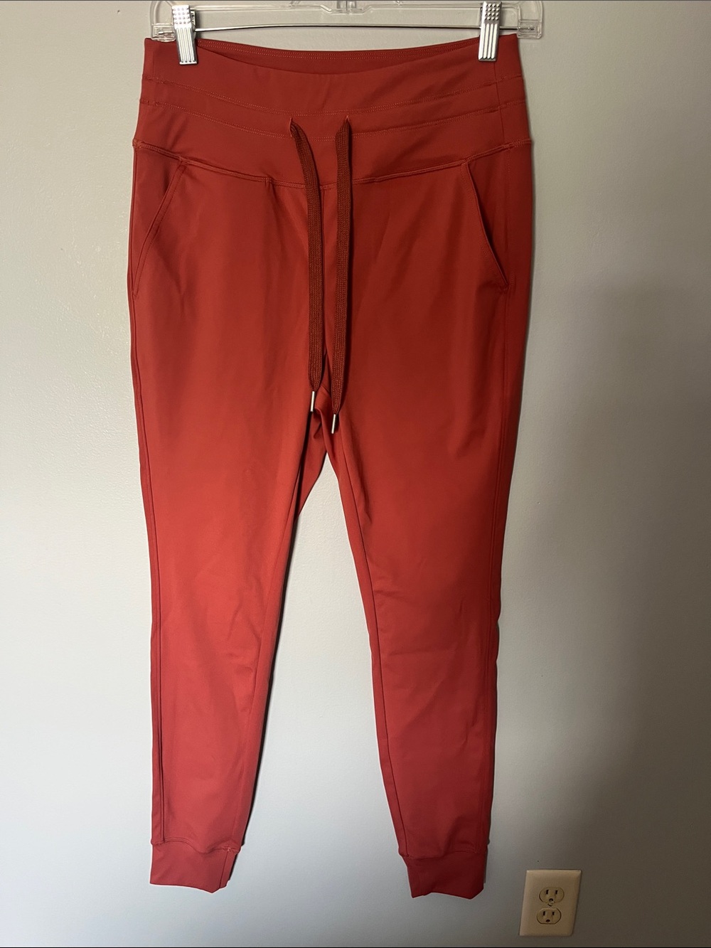 HALARA Burnt Orange Drawstring Jogger Pants